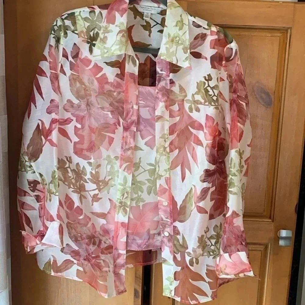 Conrad C  2pc set 12P - Picture 2 of 16